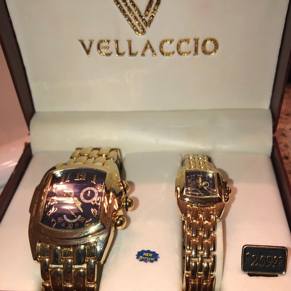 His and hers watch set